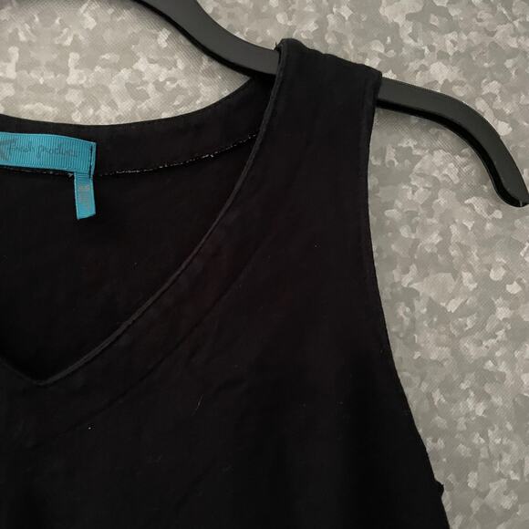 Fresh Produce Black V-Neck Sleeveless Cotton Tank Top - Size XS - Made in USA - Picture 2 of 5